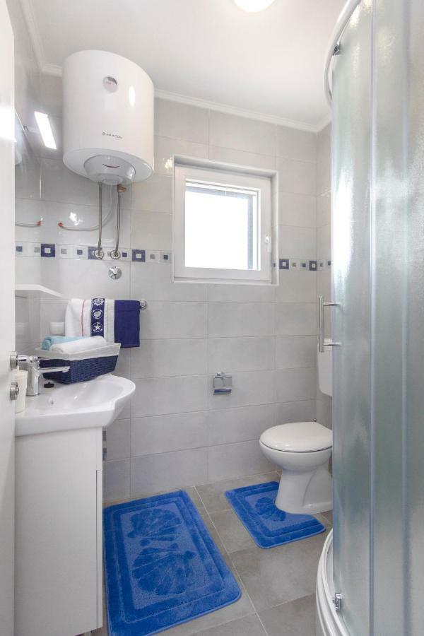 Apartamento Riva Isla Isla Krapanj Exterior foto