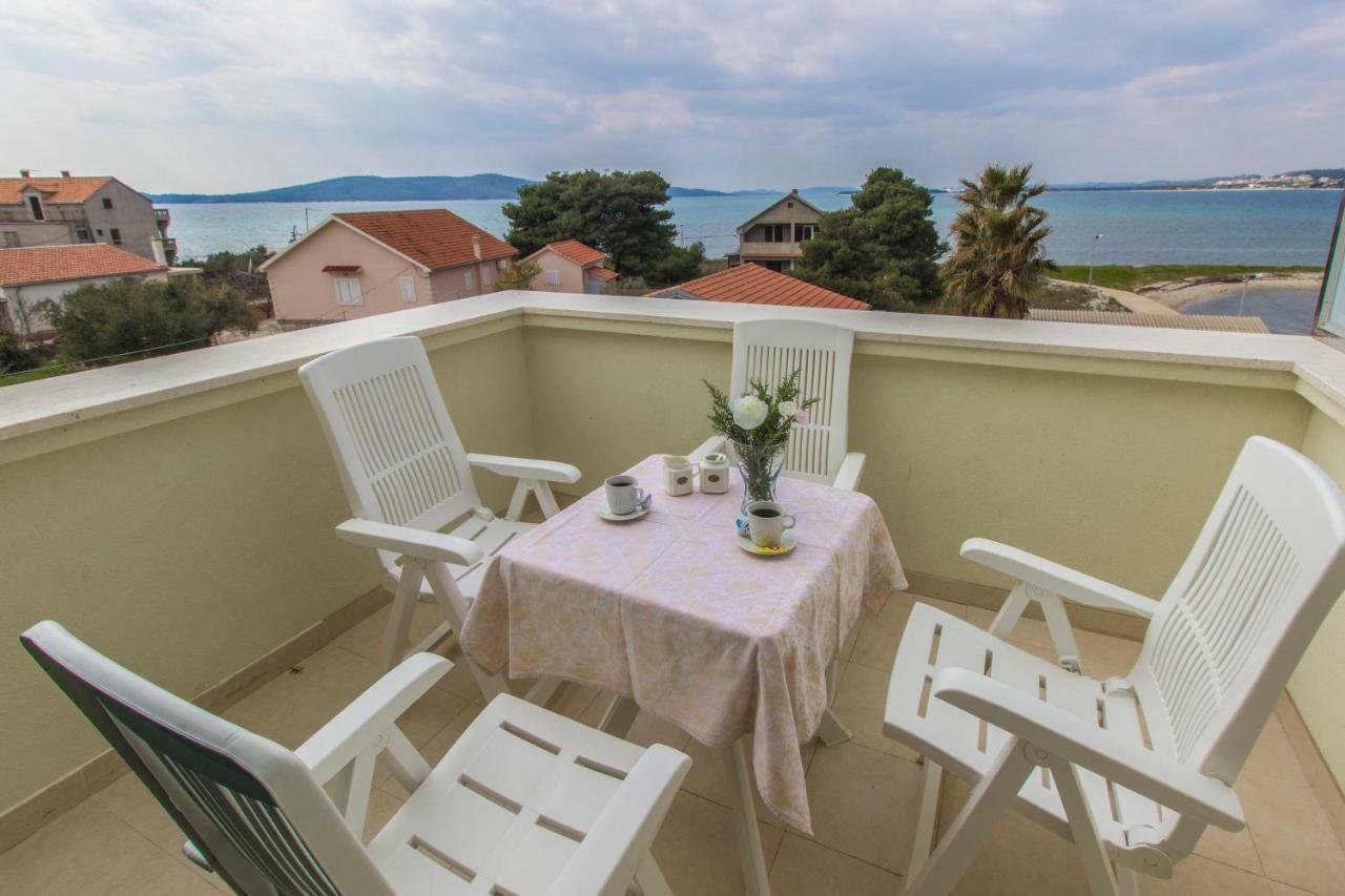 Apartamento Riva Isla Isla Krapanj Exterior foto